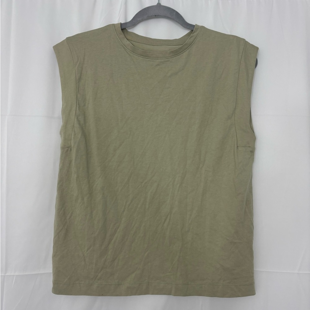 NWOT a new day small top